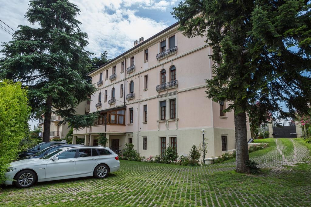 فيرونا سكن Villa Mainard المظهر الخارجي الصورة